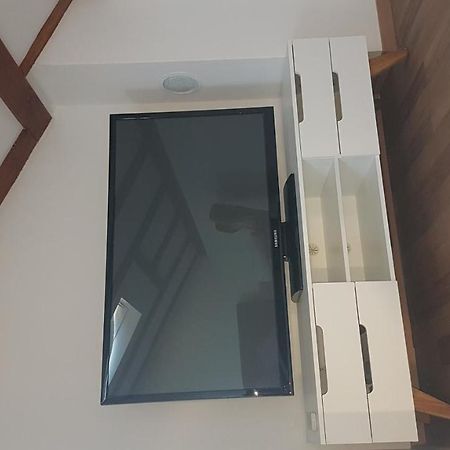 סאלי Apartment Azaleja מראה חיצוני תמונה