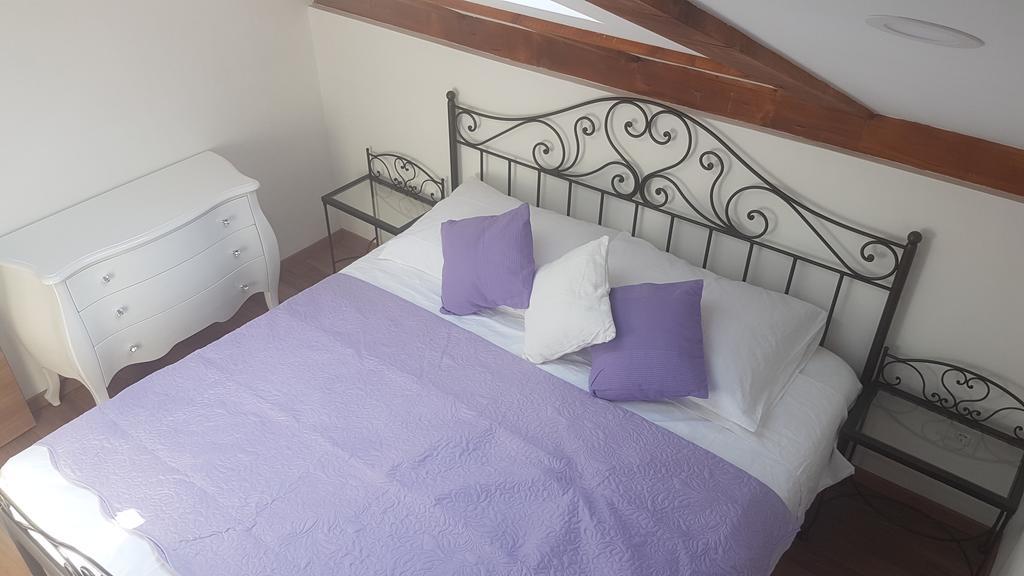 סאלי Apartment Azaleja מראה חיצוני תמונה