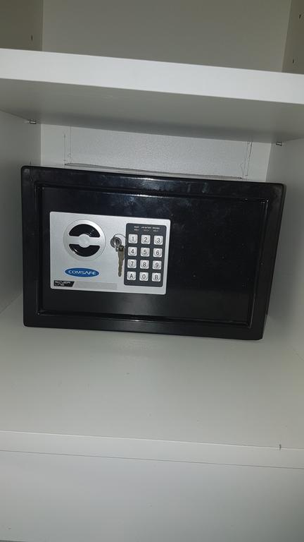 סאלי Apartment Azaleja מראה חיצוני תמונה