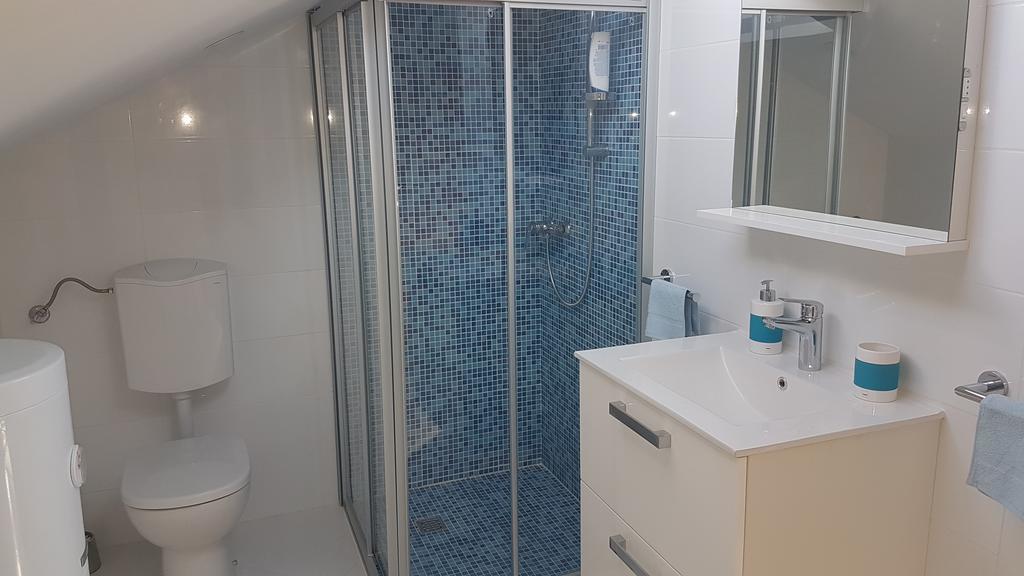 סאלי Apartment Azaleja מראה חיצוני תמונה