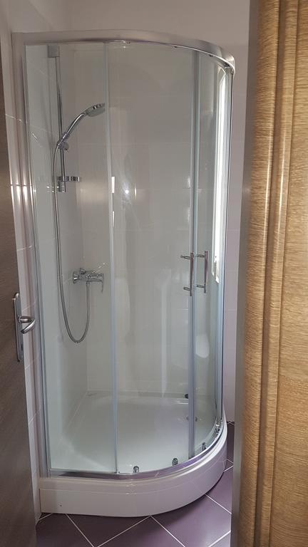 סאלי Apartment Azaleja מראה חיצוני תמונה