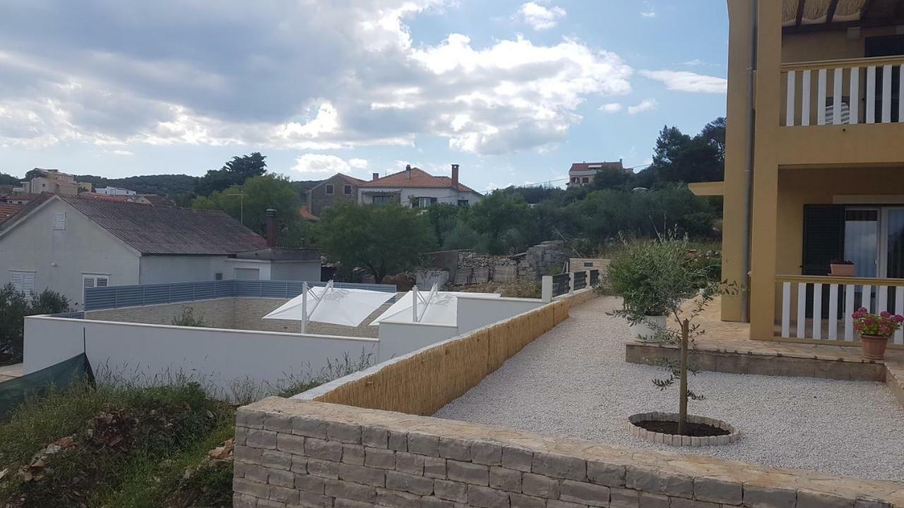סאלי Apartment Azaleja מראה חיצוני תמונה